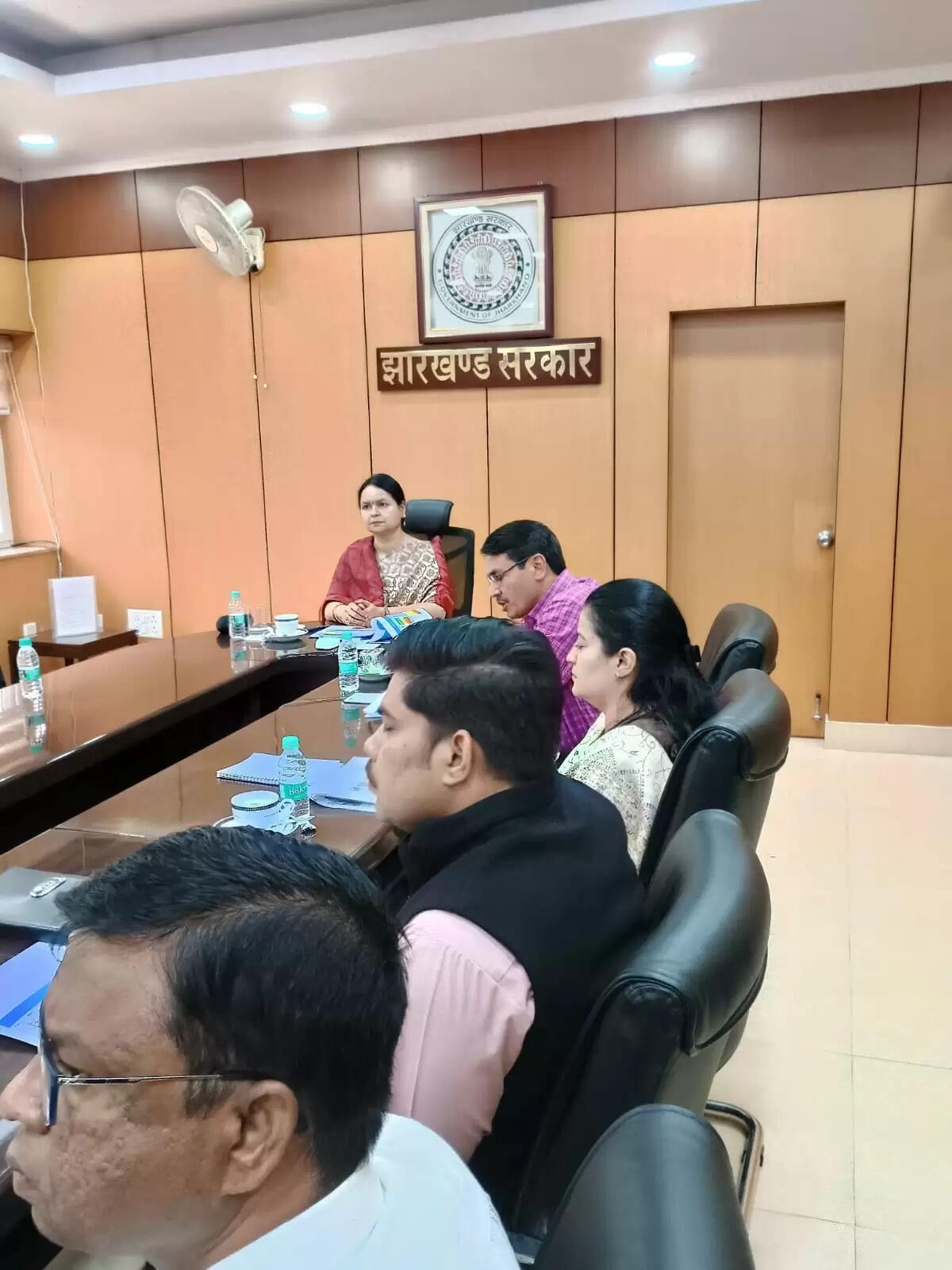 (संशोधित) जल जीवन मिशन की सफलता में सभी डीसी लीडरशिप दें : मुख्य सचिव