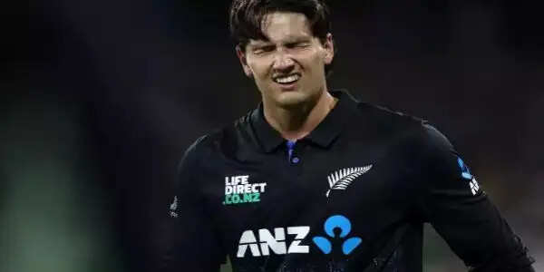 दक्षिण अफ्रीका के खिलाफ दूसरे टी20 से बाहर हुए बेवन जैकब्स, कवर के तौर पर कटेने क्लार्क शामिल