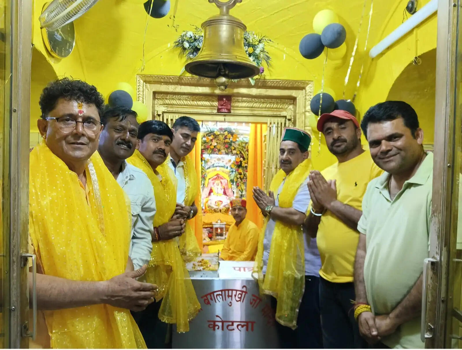 मां बगलामुखी जयंती पर कोटला मंदिर में नतमस्तक हुए केवल सिंह पठानिया