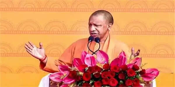 बंगाल में युवा परेशान, किसान निराश, उद्योग बर्बाद, तुष्टिकरण में व्यस्त तृणमूल सरकार : योगी आदित्यनाथ