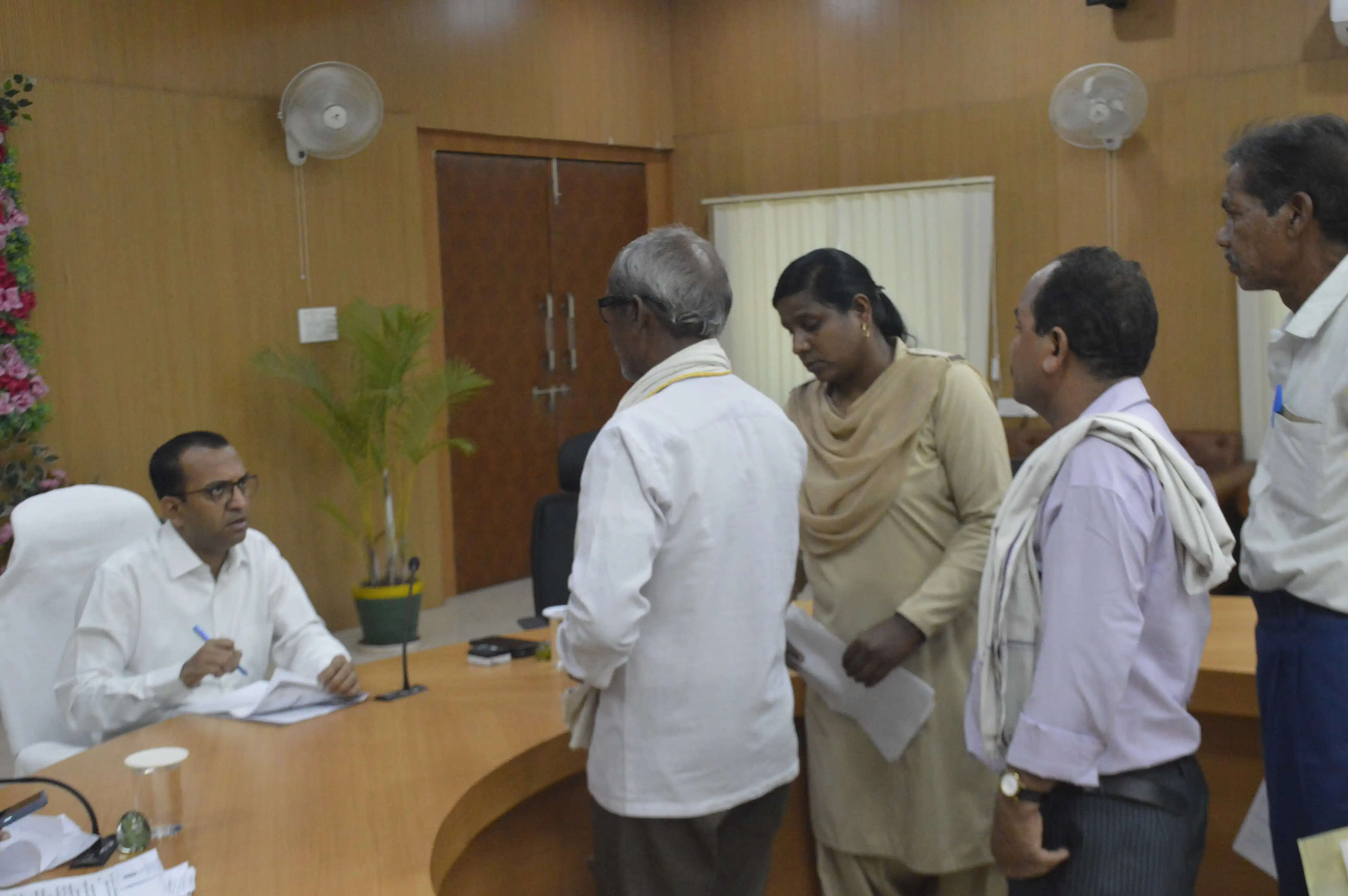 कोरबा कलेक्टर ने सुनी जनदर्शन में आमनागरिकों की फरियाद, कुल 70 आवेदन हुए प्राप्त