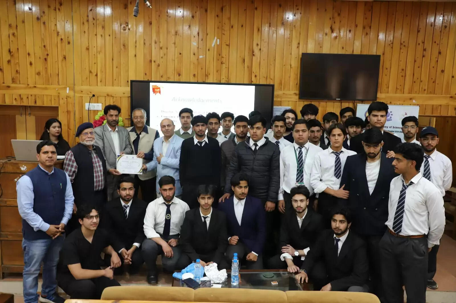 एनआईटी श्रीनगर में विशेष व्याख्यान श्रृंखला, वैज्ञानिक शोध के प्रति छात्रों को किया प्रेरित