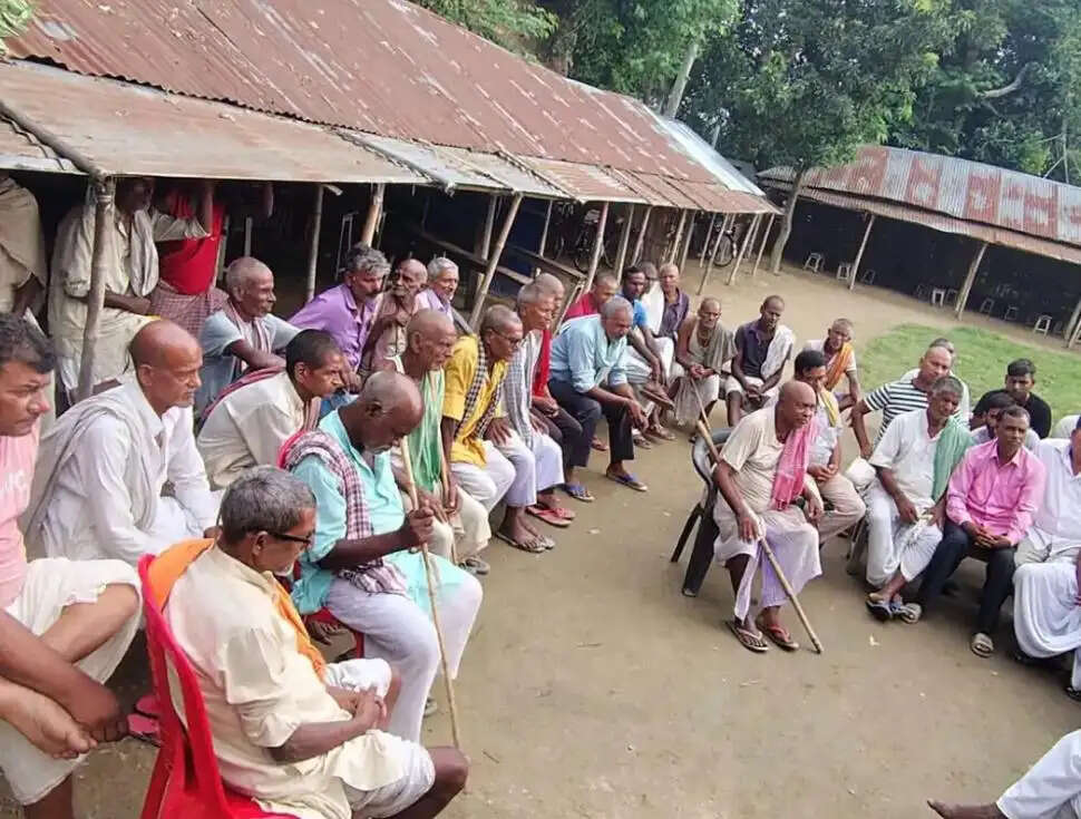 तिलावे नदी के जलजमाव से किसानों की बढ़ी परेशानी, विधायक ने किया प्रभावित क्षेत्र का दौरा