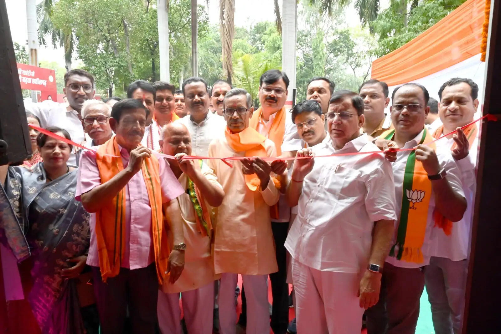 जांजगीर-चांपा में तीन दिवसीय फोटो प्रदर्शनी का शुभारंभ
