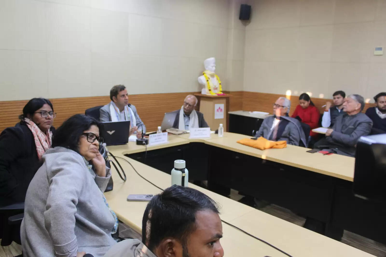 भारत से पुर्तगाल गया आयुर्वेद और संस्कृत वांग्मय का ज्ञान : प्रो. शिव कुमार सिंह