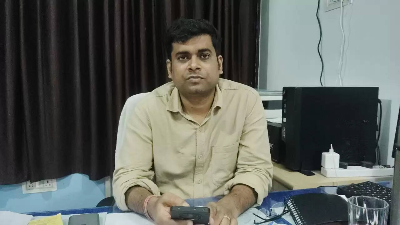 918 बकायेदार राशि वालों की काटी गयी बिजली, 50 लोगों पर प्राथमिकी दर्ज