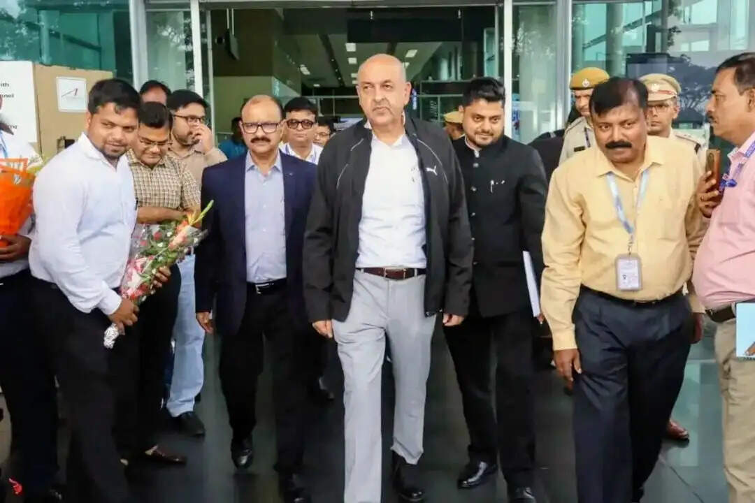 प्रधानमंत्री के सलाहकार पहुंचे धनबाद पहुंचे, बीसीसीएल और झरिया मास्टर प्लान की करेंगे समीक्षा
