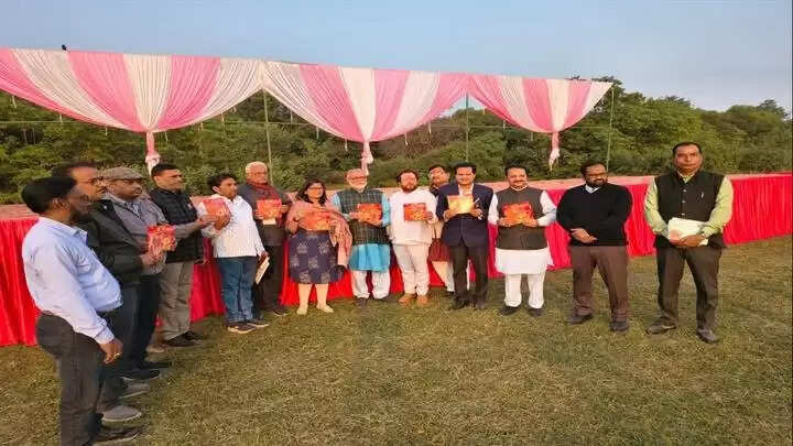 ग्वालियरः समारोहपूर्वक मनेगा गीता जयंती महोत्सव, एक साथ 5100 नागरिक करेंगे गीता पाठ