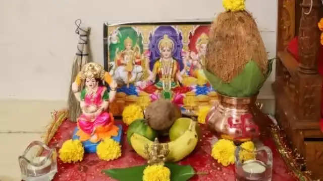 लक्ष्मी पूजा के लिए इस बार छह मुहूर्त : घर ,ऑफिस, दुकान के लिए विशेष मुहूर्त