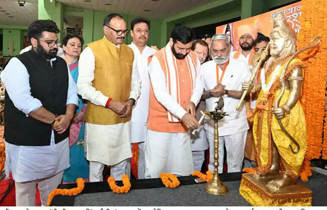 विकसित हरियाणा बनाने के लिए भीतर के परशुराम को पहचानें युवा: नायब सैनी