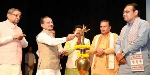 आपातकाल में भारत माता की जय बोलने वालों को भी जेल में बंद किया : मदन राठौड़