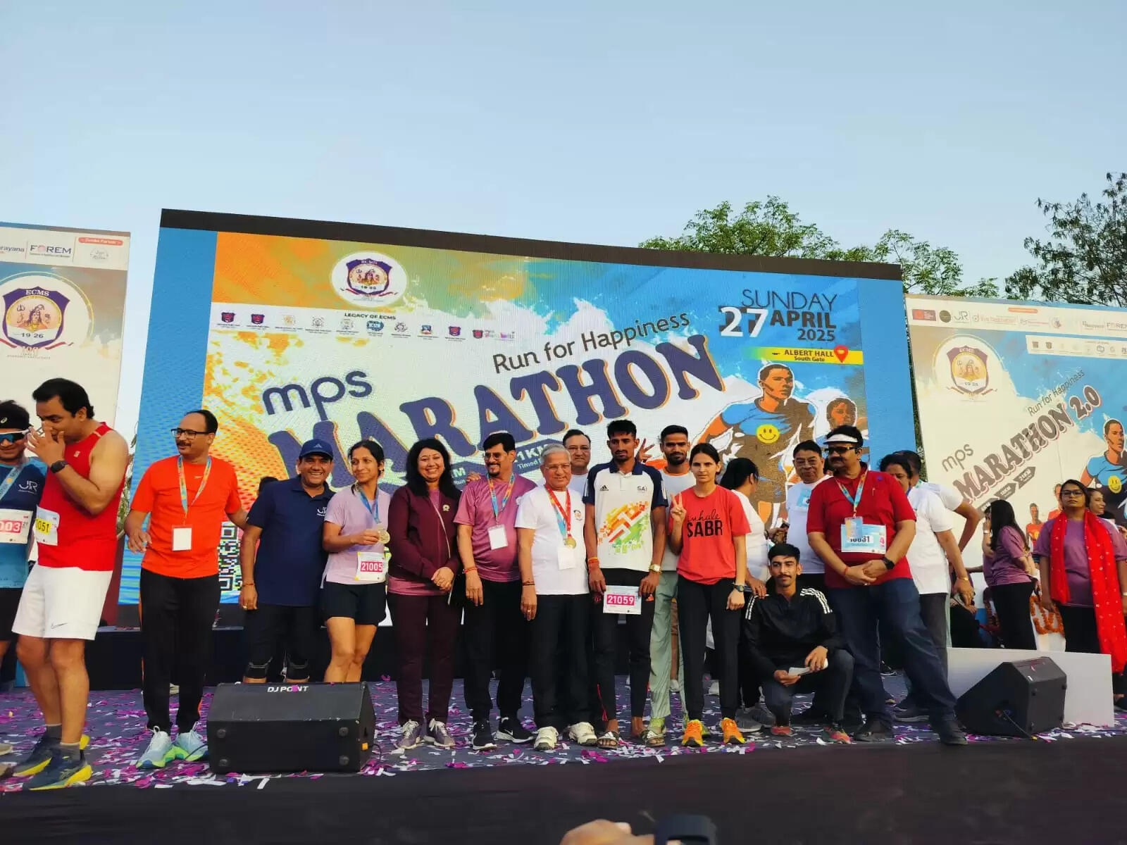 रन फॉर हैप्पीनेस:जयपुर को स्वच्छ रखने के लिए बच्चों ने लगाई दौड