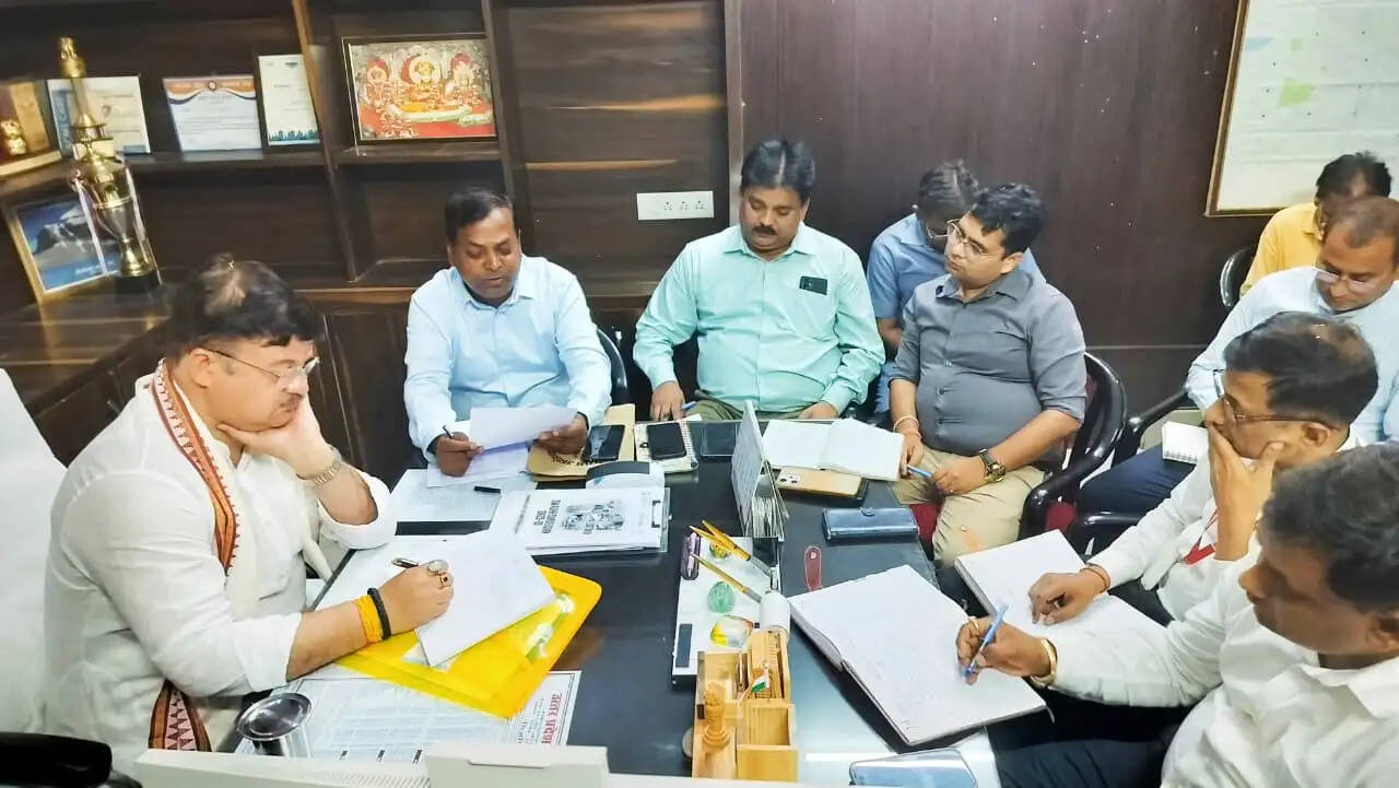 स्वच्छता और सुंदरता के शिखर पर 19 को नजर आएगी रामनगरी