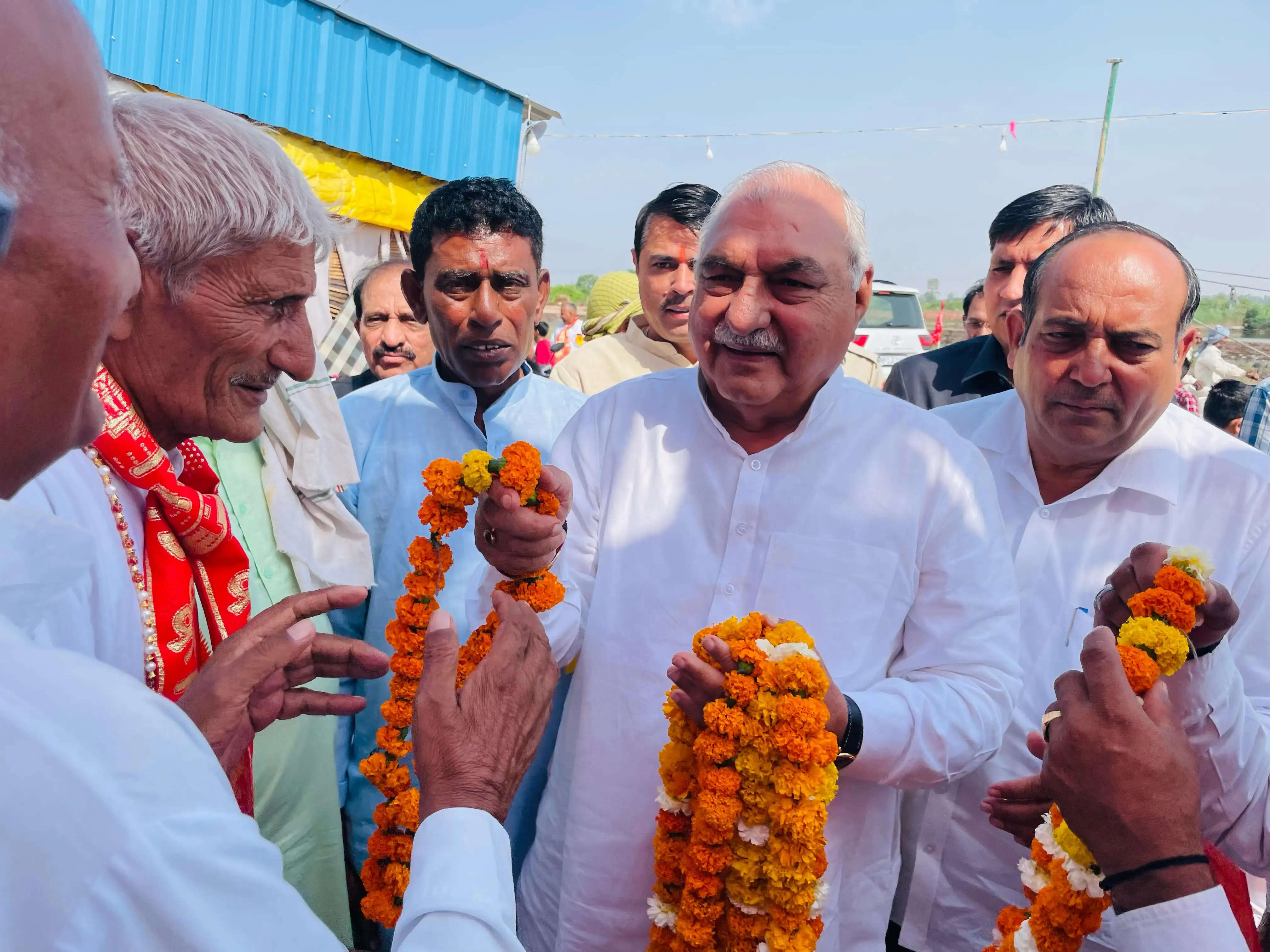 भाजपा सरकार की लापरवाही के चलते बारिश की भेंट चढ़ी फसल : भूपेन्द्र सिंह हुड्डा