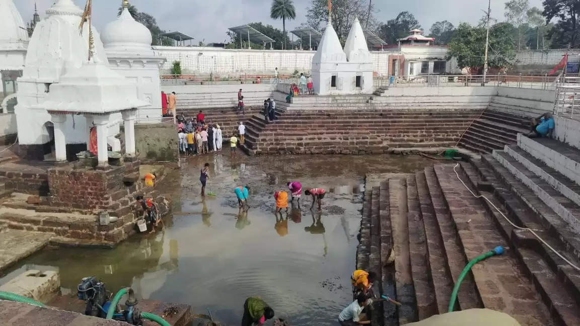 अनूपपुर: अमरकंटक में मां नर्मदा उद्गम स्थल, कुंड सहित संपूर्ण परिसर की गई साफ- सफाई