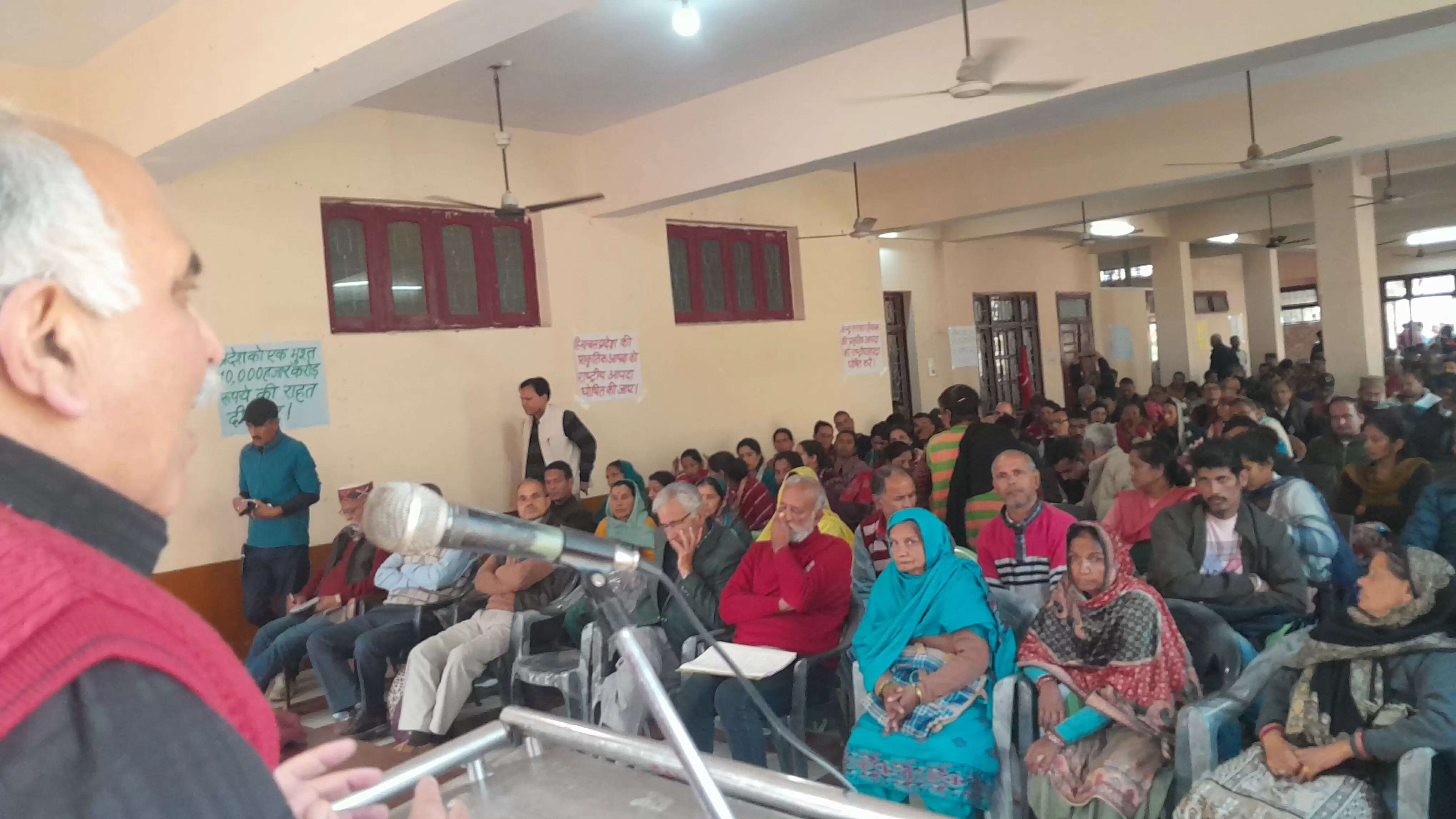 जमीन के बदले जमीन मकान के बदले मकान आपदा प्रभावितों को दे सरकार: राकेश सिंघा