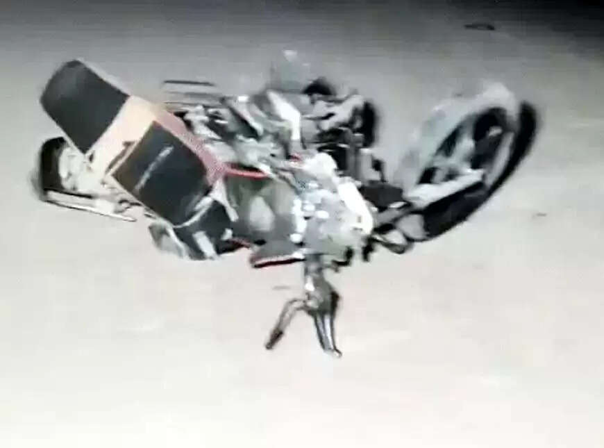 स्कॉर्पियो की टक्कर से बाइक सवार तीन लोगों की मौत