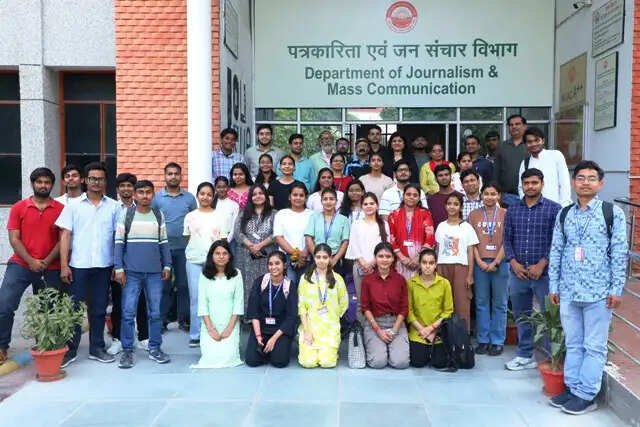 सीएसजेएमयू : पत्रकारिता के छात्रों ने सीखी ग्राउंड जीरो रिपोर्टिंग