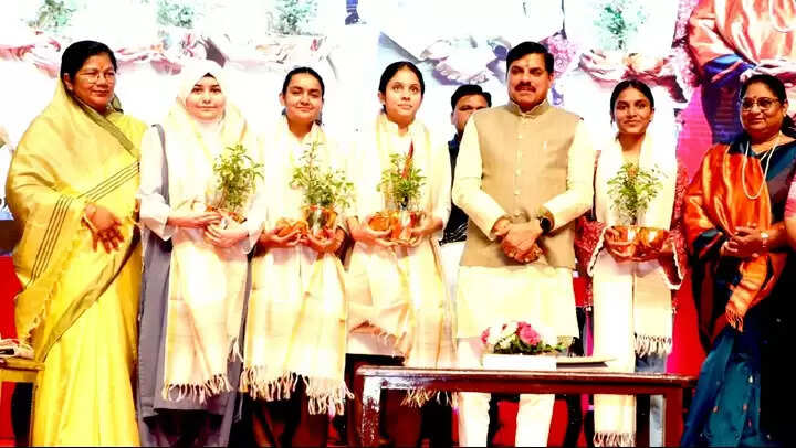 प्रधानमंत्री मोदी के नेतृत्व में आरंभ हो रहा है महिलाओं के सशक्तिकरण का नया युग : मोहन यादव