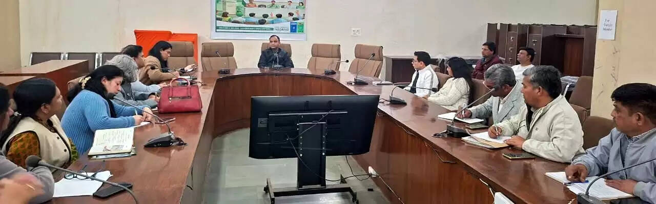 फरीदाबाद : कूड़ा उठाने वाले वेंडरों का रजिस्ट्रेशन नहीं हुआ तो होगी कार्रवाई : धीरेंद्र खड़गटा