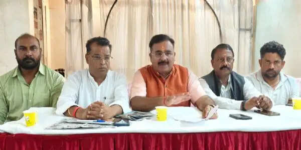 बद्रीनाथ चढ़ावा, अर्द्धकुंभ और सतीकुंड कार्यों पर कांग्रेस ने मांगा श्वेत पत्र