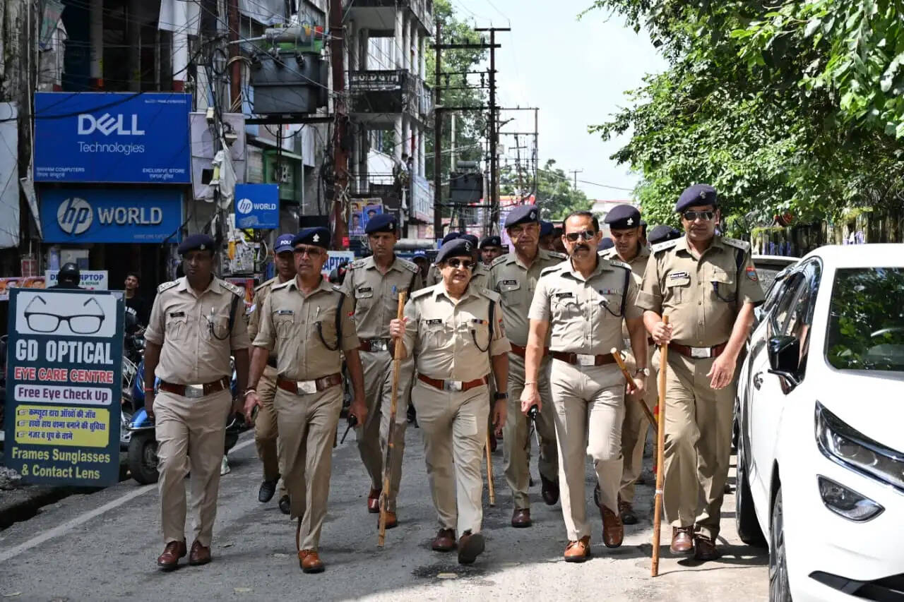 छात्रसंघ चुनाव के लिए पुलिस ने कसी कमर, ड्रोन से होगी निगरानी