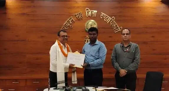सेवानिवृत्ति के दिन छह शिक्षकों को मिले सभी रिटायरमेंट बेनिफिट