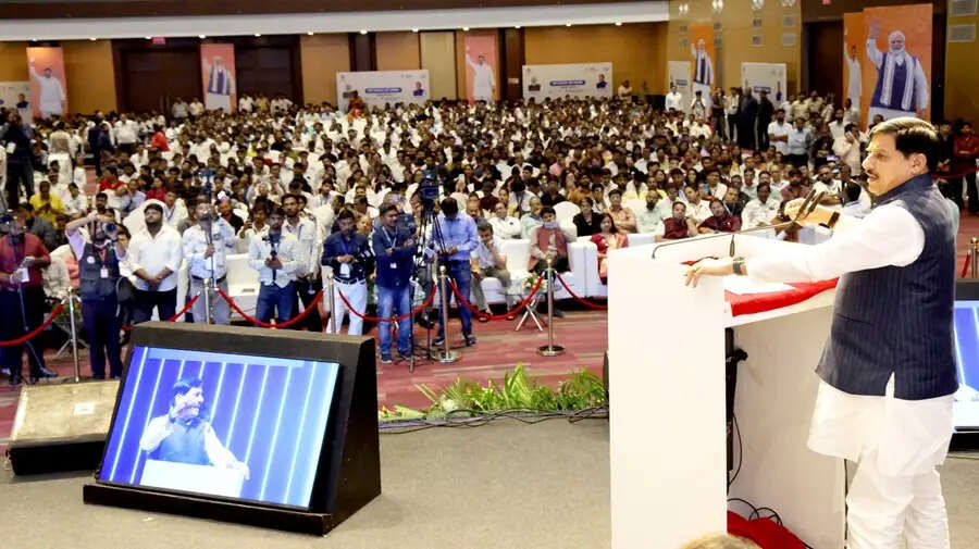 युवाओं के बलबूते ही भारत हर क्षेत्र में विकास के गढ़ रहा है नये कीर्तिमान : मुख्यमंत्री डॉ. यादव