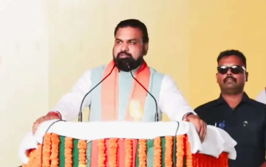 अपराधियों और सीमावर्ती घुसपैठियों से किसी तरह की समझौता नहीं:मुख्यमंत्री