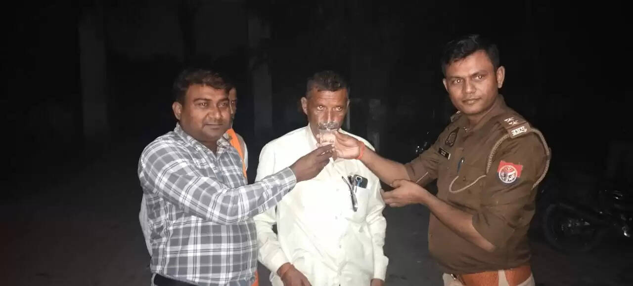 पूर्व ग्राम प्रधान का आमरण अनशन खत्म