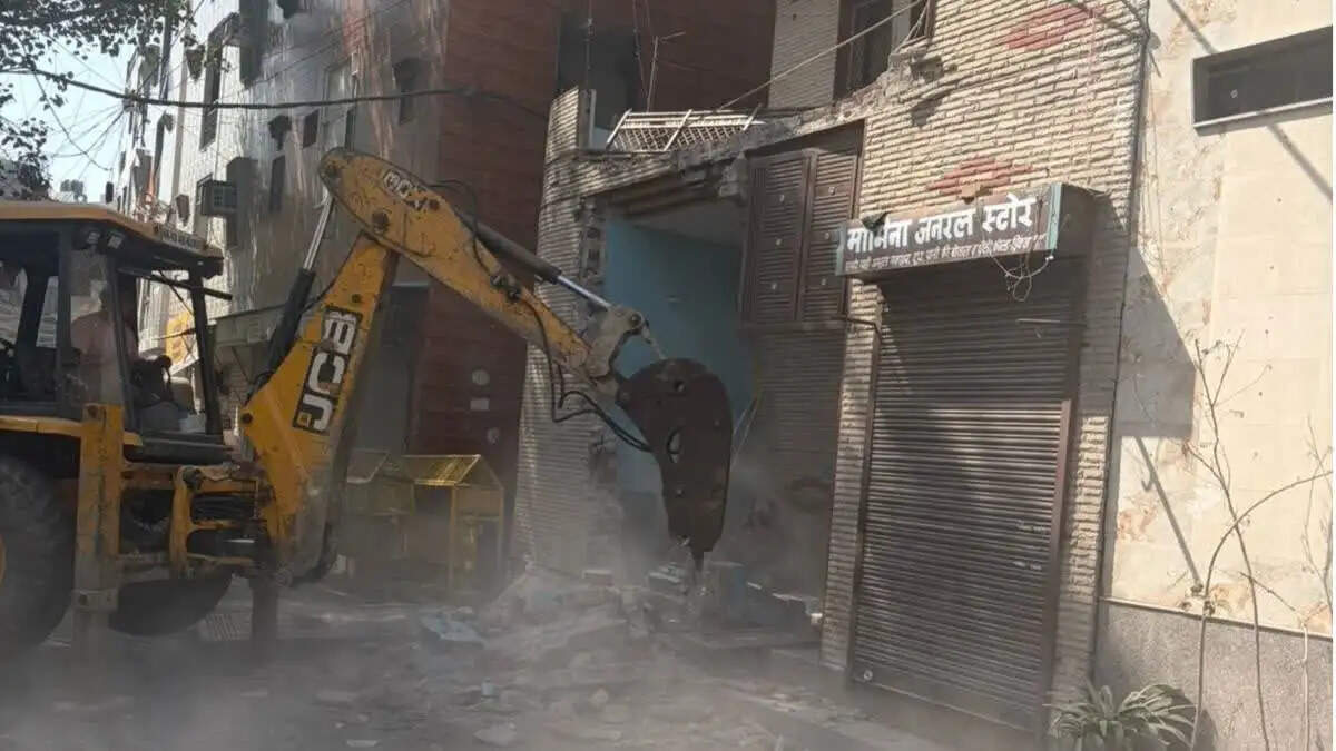 तरुण की हत्या के दोषी का मकान ध्वस्त करने का भाजपा ने किया स्वागत