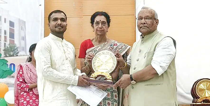 युवाओं के पुरुषार्थ और नवाचार से ही बनेगा ‘विकसित भारत’ : तारकिशोर प्रसाद