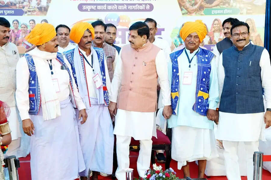 किसानों की समृद्धि और कृषि को लाभकारी बनाने के लिए सरकार प्रतिबद्ध : मुख्यमंत्री डॉ. यादव