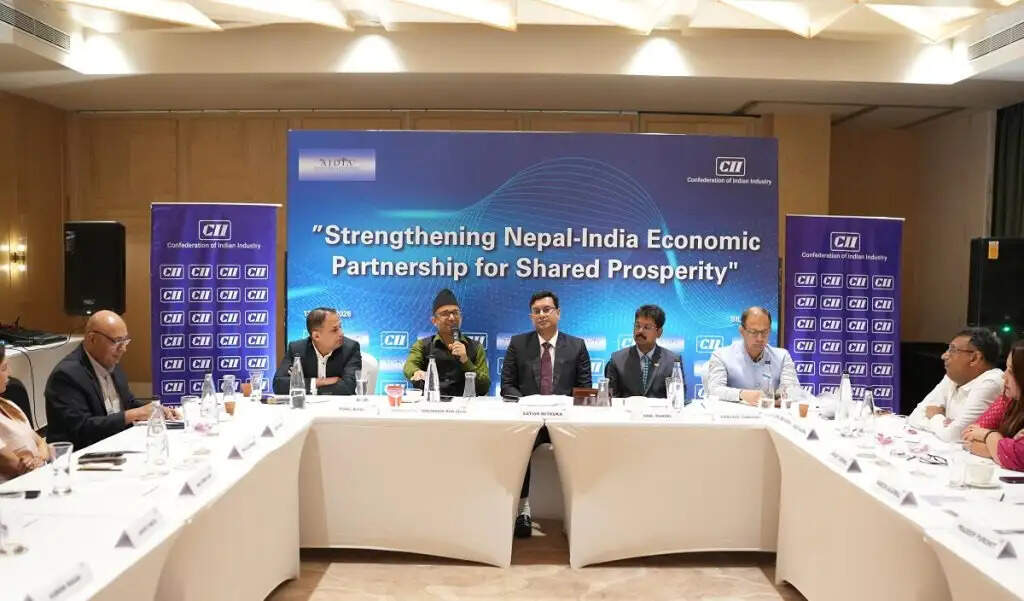 नेपाल-भारत आर्थिक सहयोग पर संवाद में निवेश और व्यापार बढ़ाने पर जोर