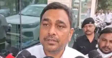 छत्तीसगढ़ भाजपा प्रदेश अध्यक्ष किरण सिंह देव सड़क हादसे में घायल