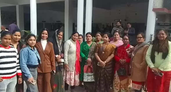 स्मार्ट मीटर लगवाने के लिए जबरदस्ती न की जाए : महिला व्यापार मंडल