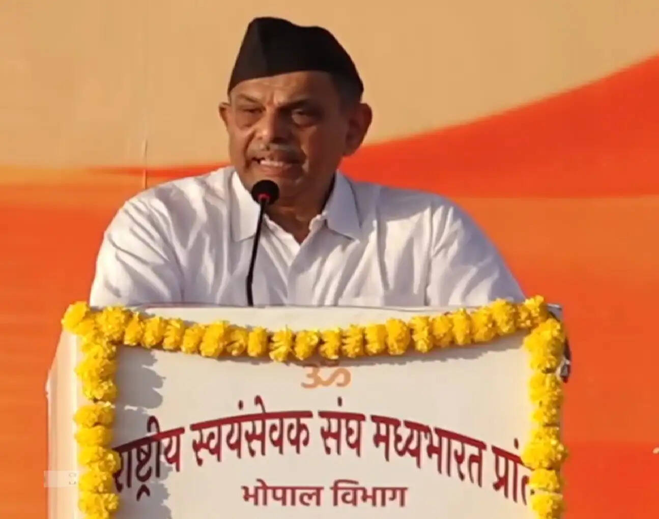 (लीड)संघ के सरकार्यवाह होसबाले बोले-हर संकट के बाद उठ खड़ा हुआ भारत, जागृत समाज की शक्ति दिखाने का आह्वान