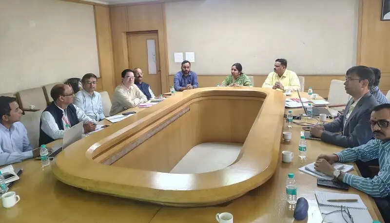 मध्य प्रदेश में पर्याप्त मात्रा में है पेट्रोल, डीजल एवं एलपीजी