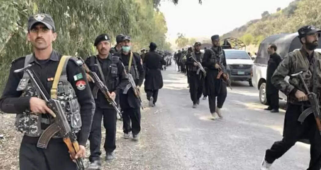 पाकिस्तान के बलोचिस्तान में विद्रोहियों से झड़प में तीन पुलिस जवान मारे गए