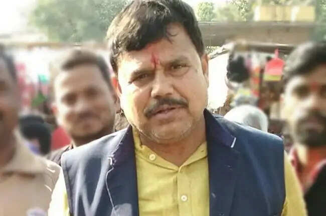 ग्वालियरः मंत्री तोमर की पहल पर एक सैकड़ा लोगों ने ली एसी का उपयोग न करने की शपथ