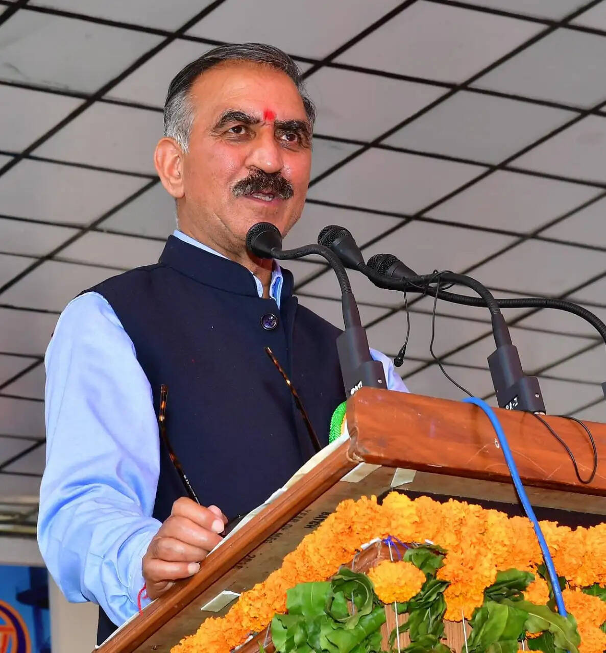 हिमाचल में निगमों, बोर्डों और सलाहकारों का कैबिनेट दर्जा खत्म, वेतन-भत्तों में 20 फीसदी कट