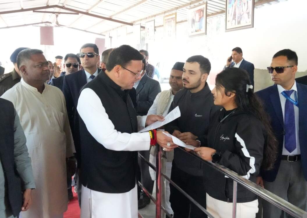 मुख्यमंत्री धामी ने खटीमा में जनसमस्याएं सुनीं, त्वरित निस्तारण के दिए निर्देश