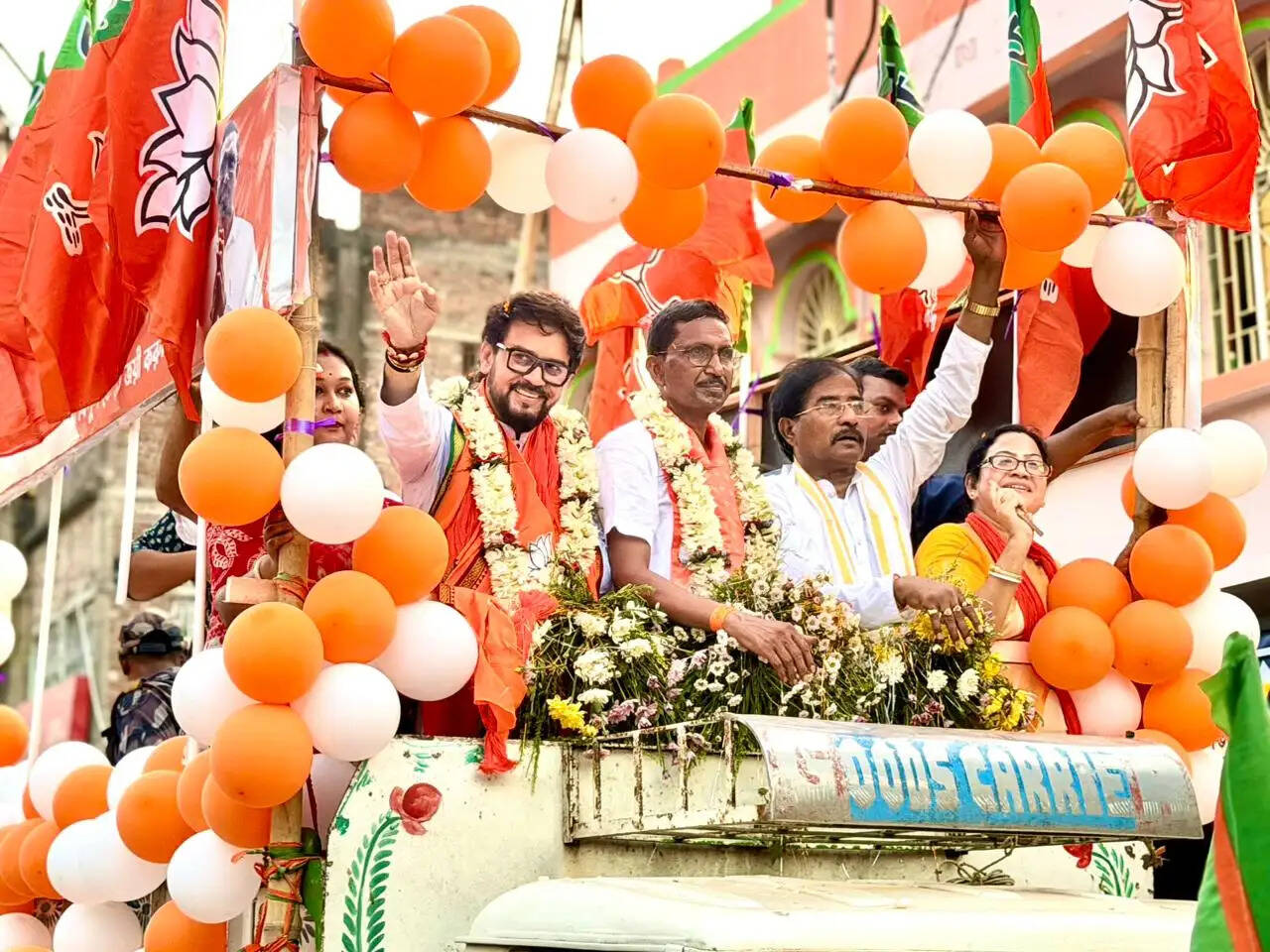 अनुराग ठाकुर का तृणमूल कांग्रेस पर तंज- बंगाल में अपराध, भ्रष्टाचार और कटमनी का सिंडिकेट