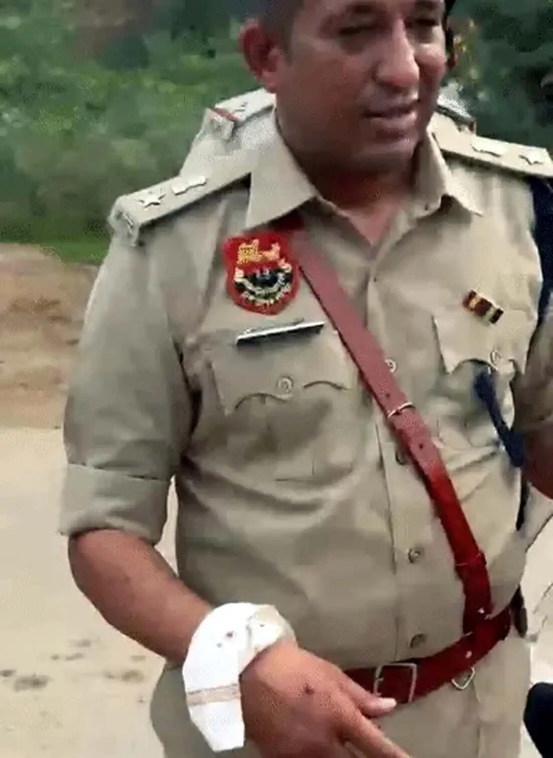 हांसी में सीएम के ध्वजारोहण से पहले पुलिस-प्रदर्शनकारियों में टकराव, कई घायल