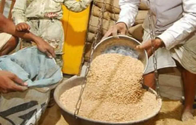 राशन विक्रेता कल्याण संघ ने ज्ञापन साैंपकर आंदोलन का किया ऐलान