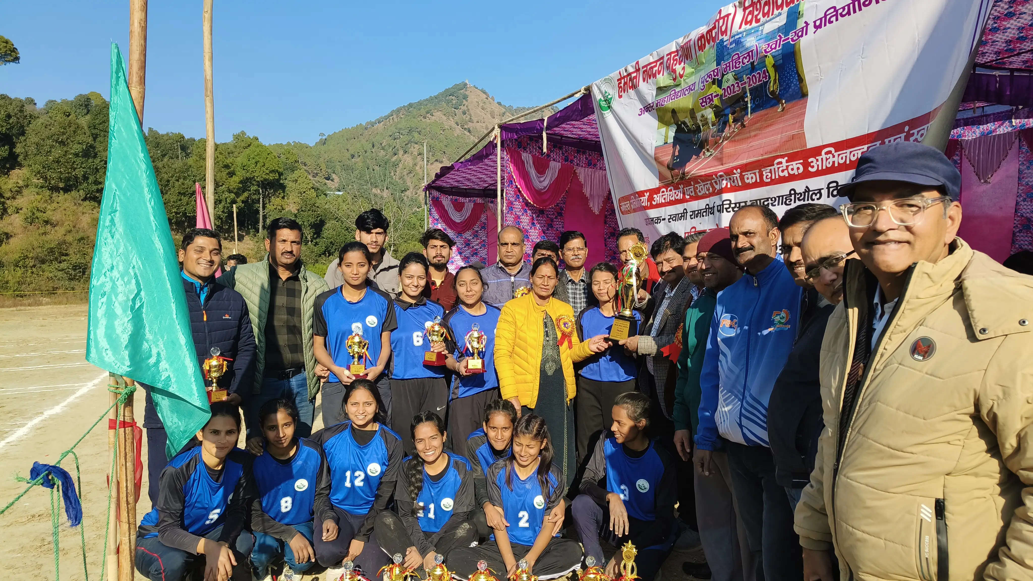 महिला खो-खो में श्रीनगर परिसर विजेता