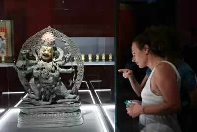 अमेरिकी निजी कलेक्टर कंबोडिया को लौटाएगा लूटी गई 28 प्राचीन वस्तुएं