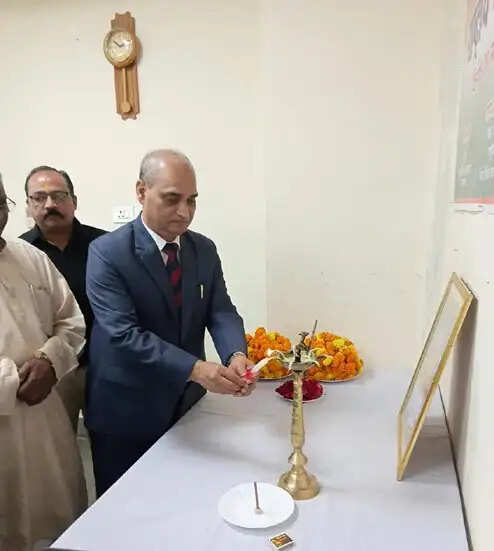 राष्ट्रीय लोक अदालत में 2,30,121 वादों का रिकार्ड निस्तारण