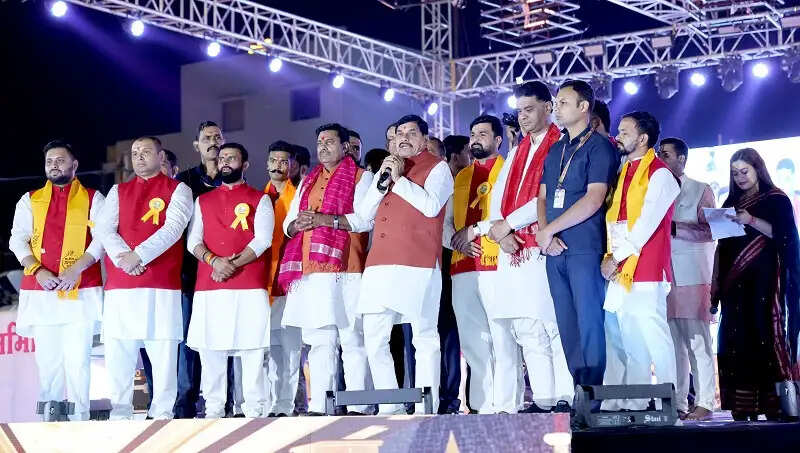 भगवान श्रीराम ने रिश्तों का महत्व बताया, अपने आचरण से सदमार्ग पर चलने का दिया संदेश: मुख्यमंत्री डॉ यादव