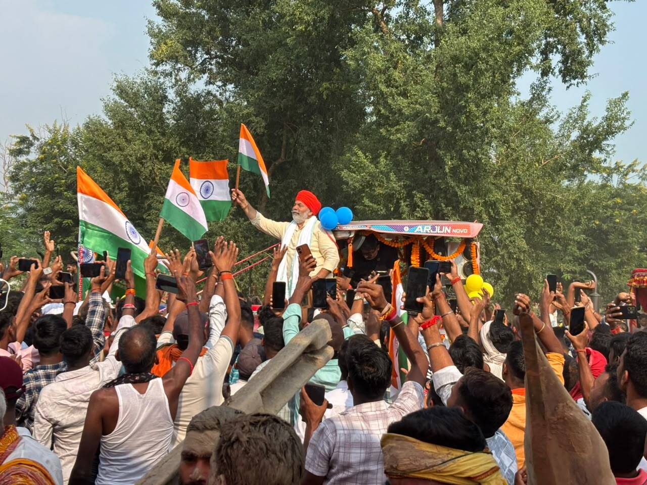 अपनी जमीन बचाने करो या मरो के तर्ज पर आंदोलन करें किसान-टिकैत